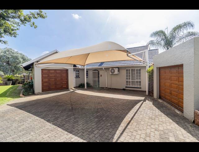 3 BEDROOM HOUSE FOR SALE IN BRACKENDOWNS